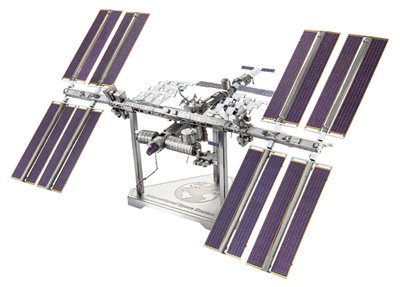 Металевий 3Д конструктор "Міжнародна космічна станція" ICX140 фото
