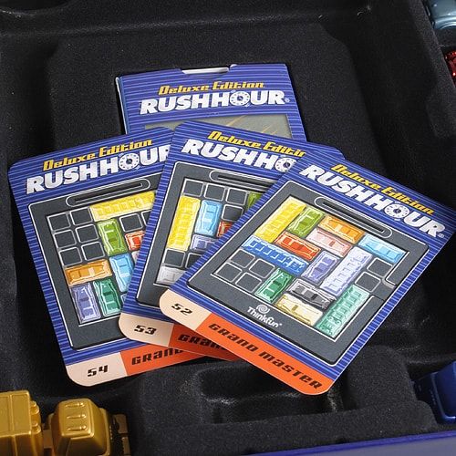 Игра-головоломка "Час Пик Делюкс" | ThinkFun Rush Hour Deluxe 76438 фото
